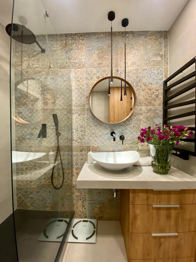 Aravel Suites Вроцлав Екстер'єр фото